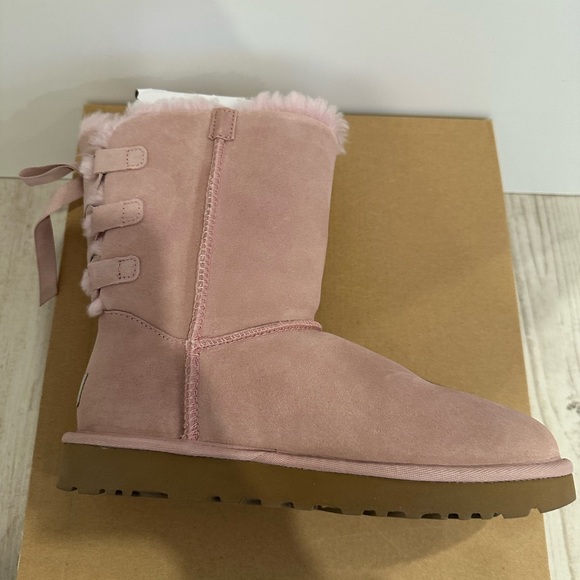 UGG Short Continuity Bow Boots In Pink Crystal - Picture 7 of 10